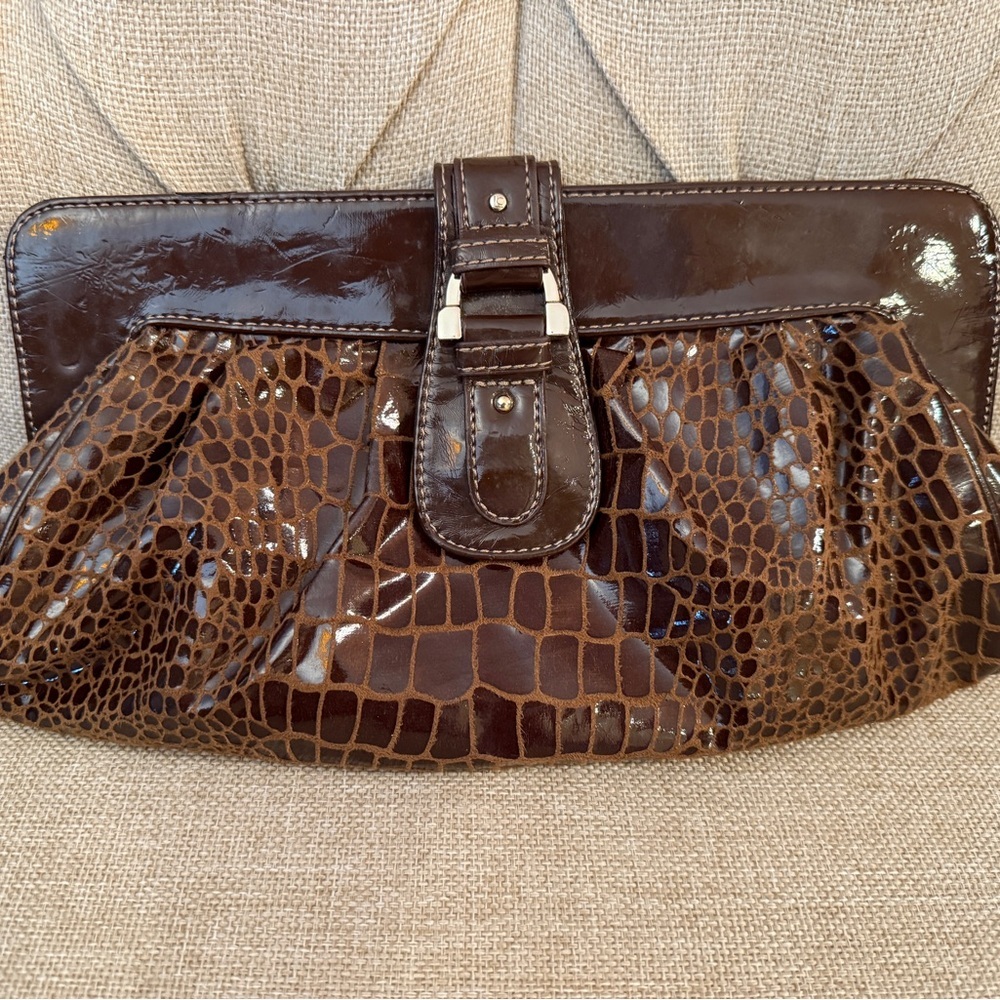 VTG Brown Patent Crocodile Embossed Clutch